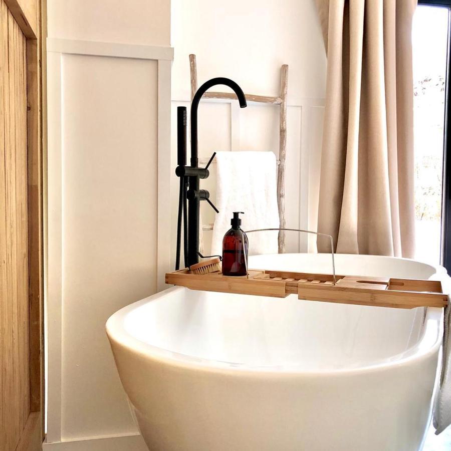 Luxury Barn With Hot Tub, Treatments, Private Dining *